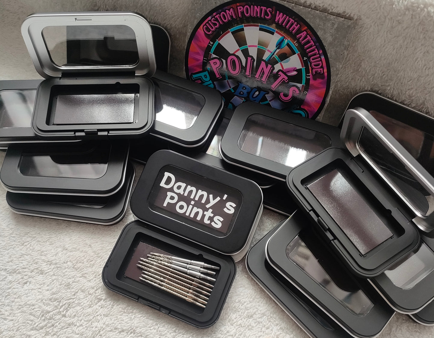 Mini magnetic dart point case